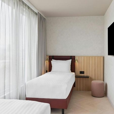 Residence Inn By Marriott Geneva City Nations Екстер'єр фото
