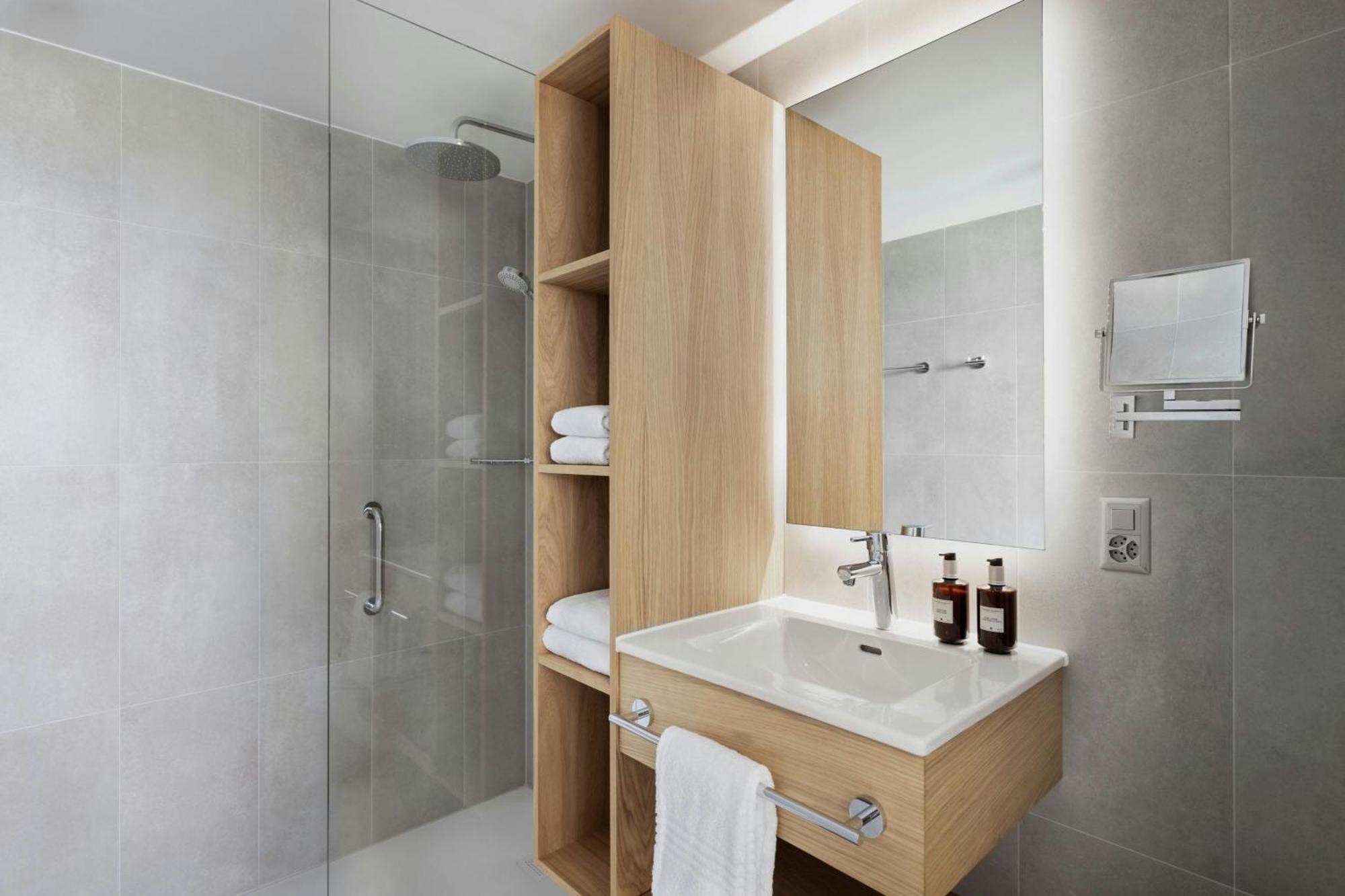 Residence Inn By Marriott Geneva City Nations Екстер'єр фото